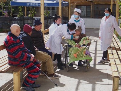 阿尔兹海默症状专业康护